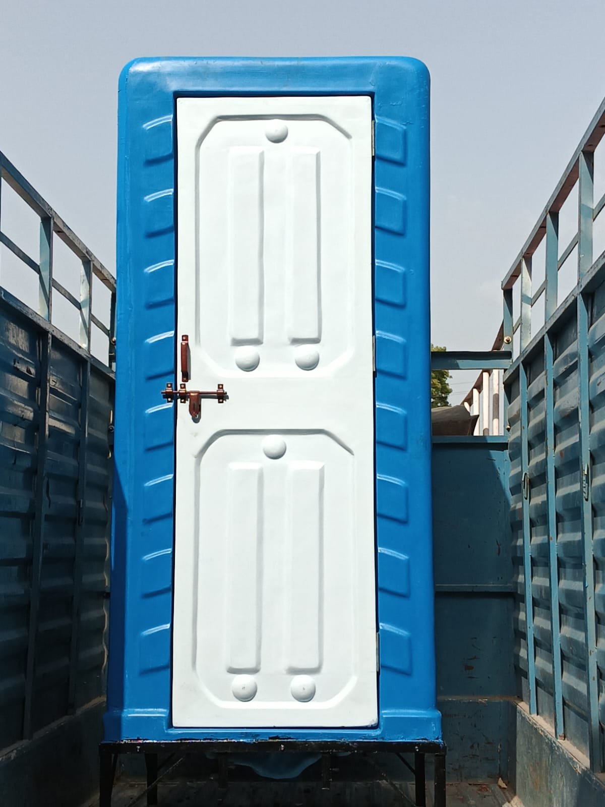 FRP Portable Toilet 8